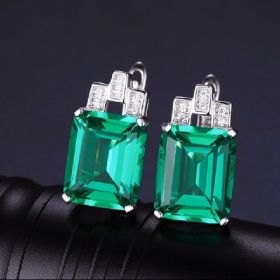 Сребърни обеци с изумруд