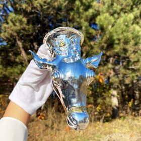 Реплика на ритон с глава на сърна