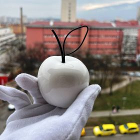Ябълка, порцеланова фигурка
