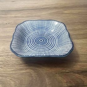 "Да ви е сладко" - Ръчно рисувана чинийка за апетайзър