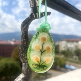 Яйце, лакова живопис, музей Фаберже