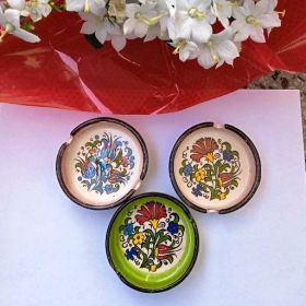 Уникални рисувани пепелници