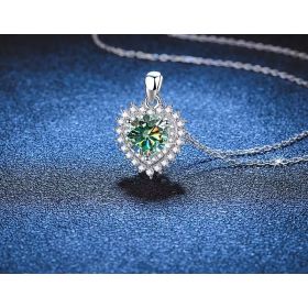 Сребърно колие със син мойсанит, Сърцето на океана