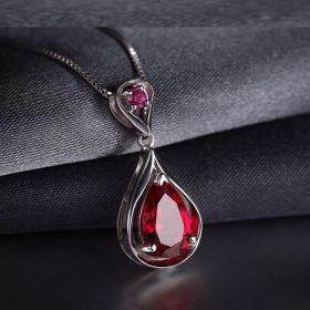 Сребърно колие с рубин
