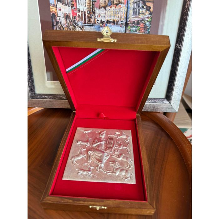 Музиката на Орфей, реплика на сребърно тракийско изображение