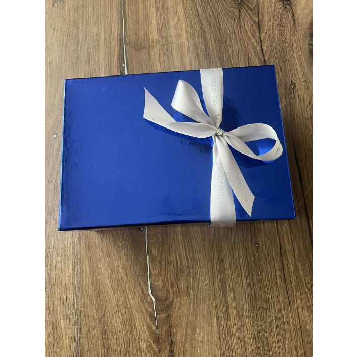 Луксозна опаковка на подаръци