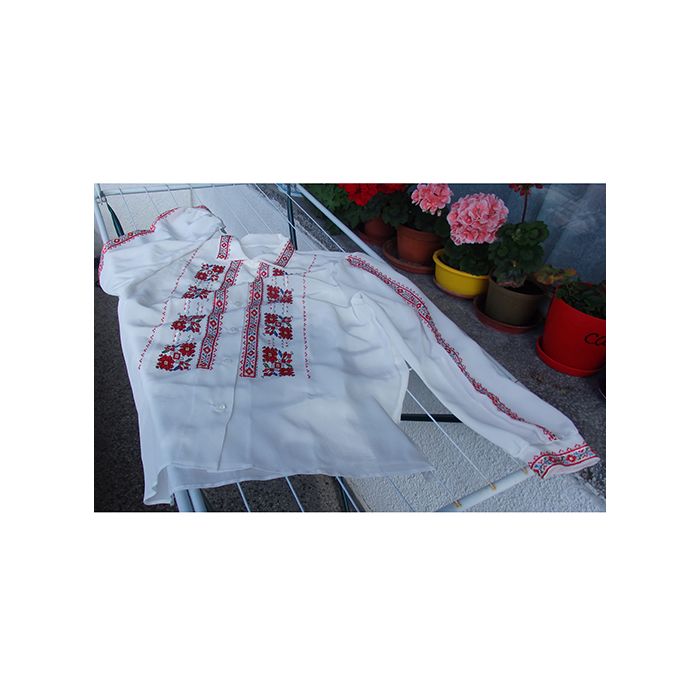 Уникални български подаръци за жени