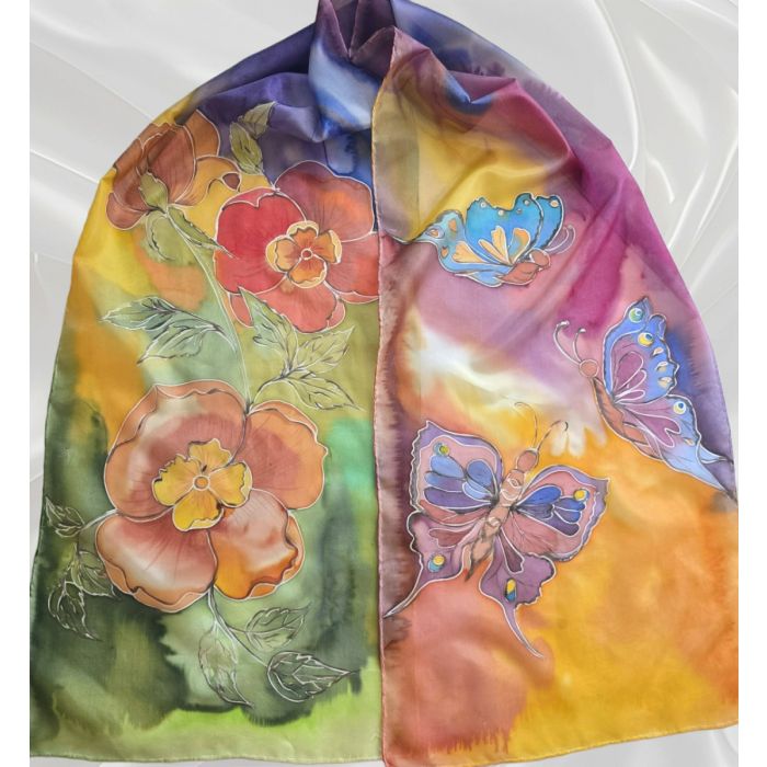 Рисуван шал- цветя и пеперуди