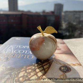 Ябълка от естествен оникс