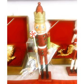 Царска Коледна фигура, ръчна изработка