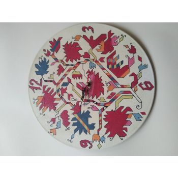 Стенен часовник, изработен върху грамофонна плоча - Време е за изобилие