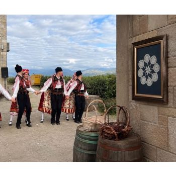 Картина с ръчно плетен елемент, Колелото на живота