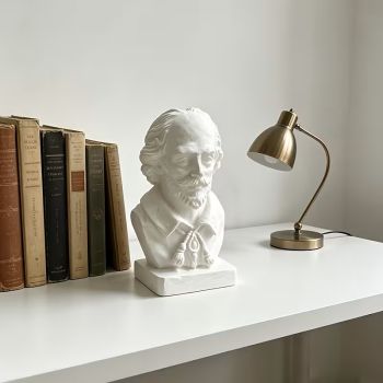 Реплика на бюст на Шекспир