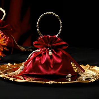 Сатенени подаръчни торбички 