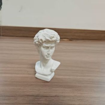 Реплика на главата на Давит