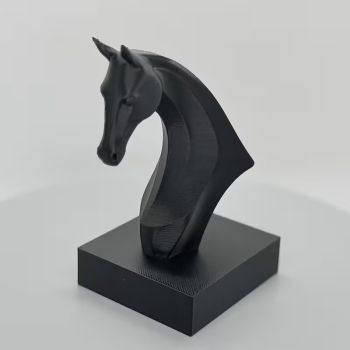 Малка пластика на глава на кон