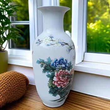 Ръчно рисувана китайска порцеланова ваза, Цветна градина