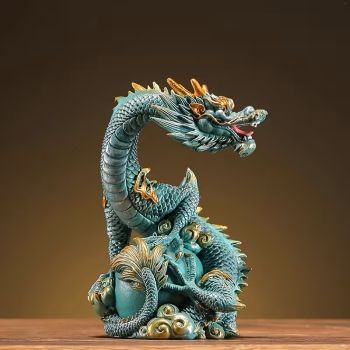 Реплика на златен дракон