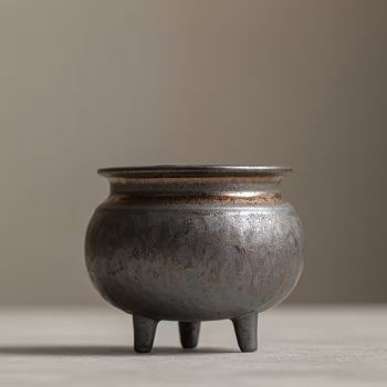 Керамична реплика на древен ритуален съд