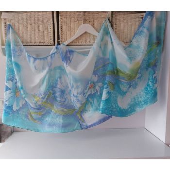 Вълшебството на маргаритите, ръчно рисуван шал от 100% коприна